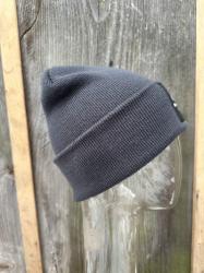 Ciapka Nanuk Powder Finder Beanie dark grey 2